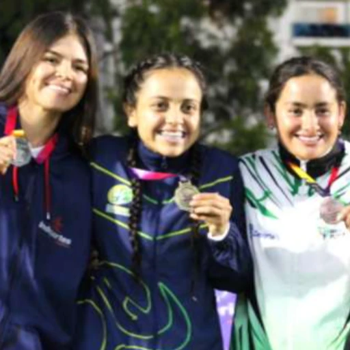 El atletismo abrió el medallero general de los IV Juegos Comunales en Bucaramanga